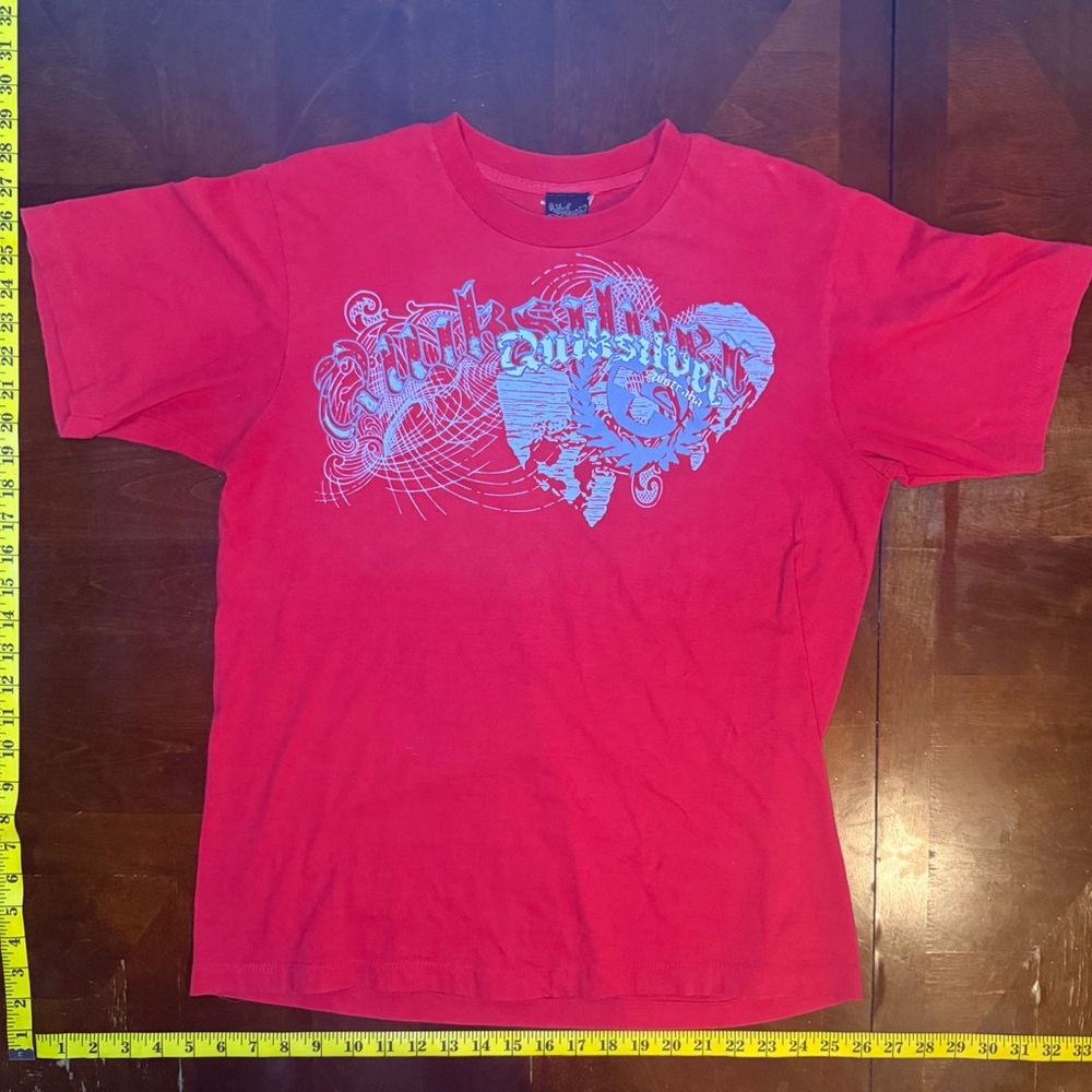 Vintage Quicksilver Men’s T-shirt Red
